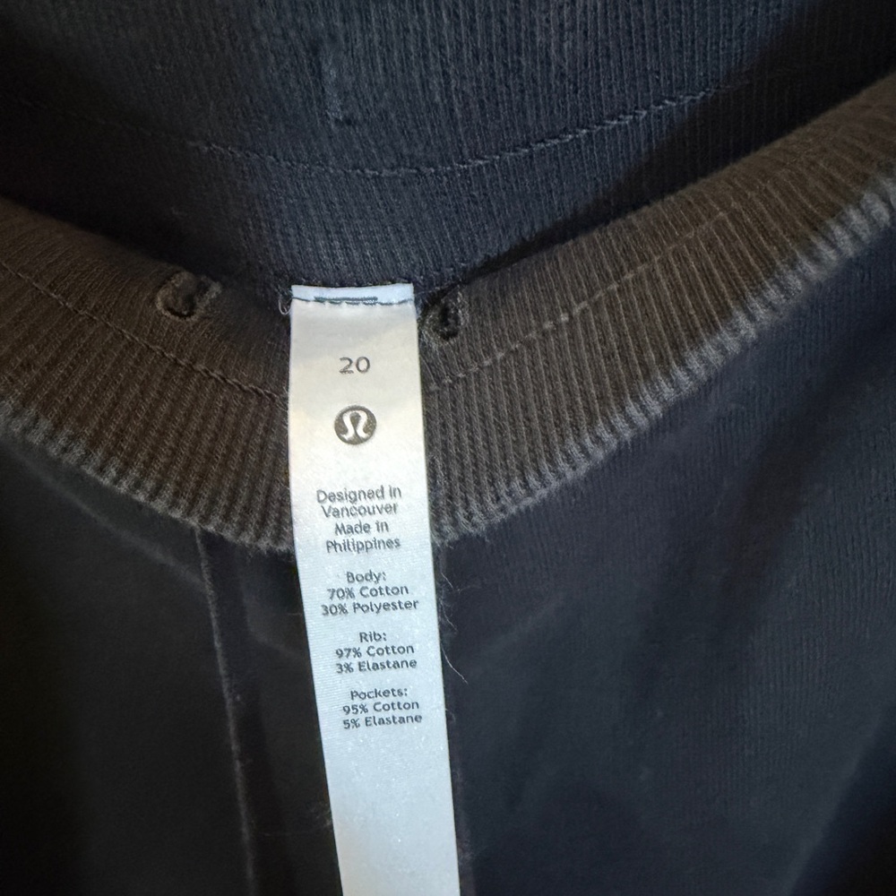 lululemon Women’s Black Joggers - Picture 4 of 4